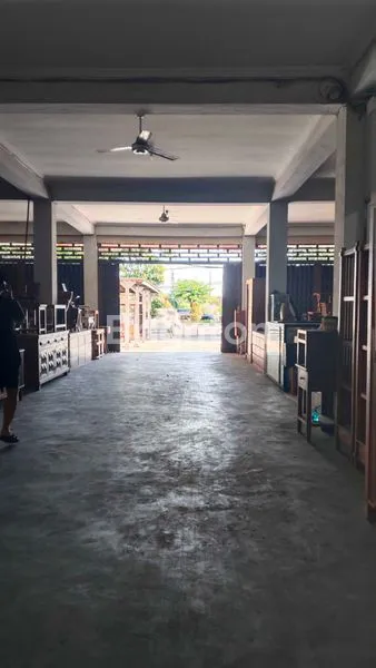 image BANGUNAN EKS SHOWROOM FURNITURE LOKASI BY PASS NGURAH RAI DENPASAR COCOK UNTUK USAHA (8)