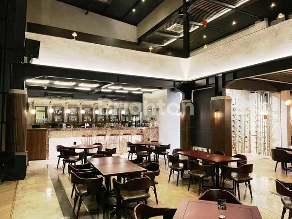 image JUAL / SEWA  EX RESTORAN JALAN SUMBING SEMARANG (5)