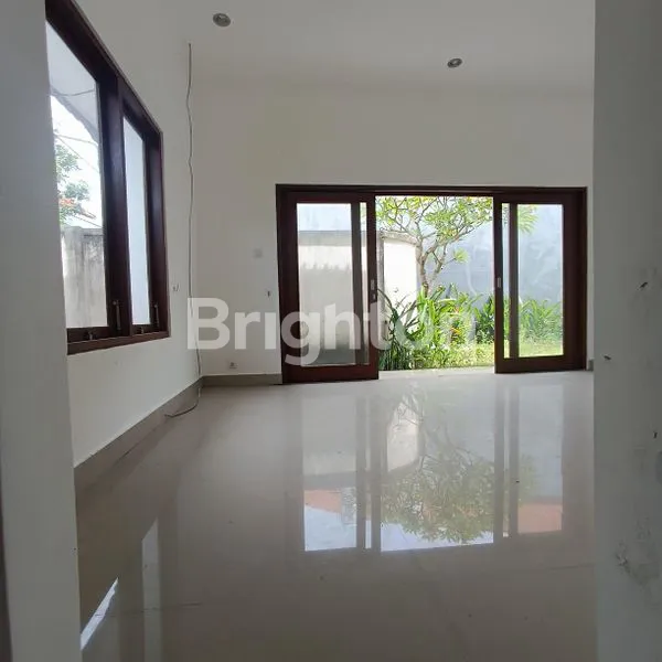 image DISEWAKAN RUMAH OPEN SPEACE MERTASARI SIDAKARYA (2)