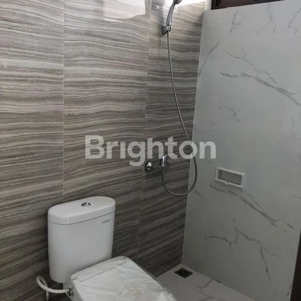 image RUMAH DANUBE CITRA SENTUL RAYA (8)