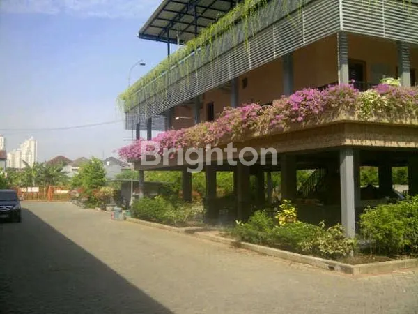 image DIJUAL RUMAH KOS PRADAH INDAH LONTAR  (2)