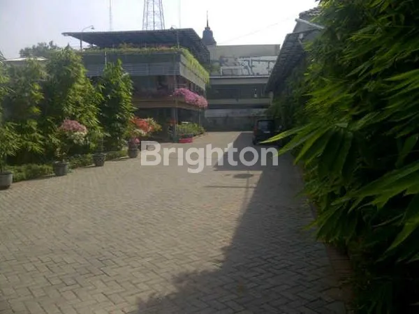 image DIJUAL RUMAH KOS PRADAH INDAH LONTAR  (4)