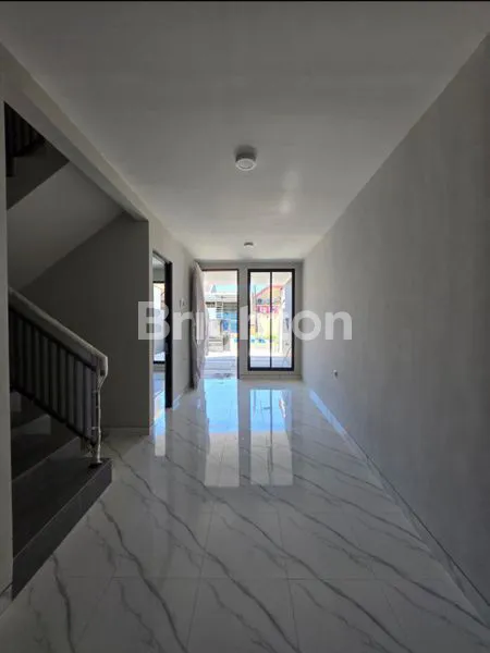 image KHUSUS INDENT 10 BULAN BABATAN PANTAI UTARA (2)