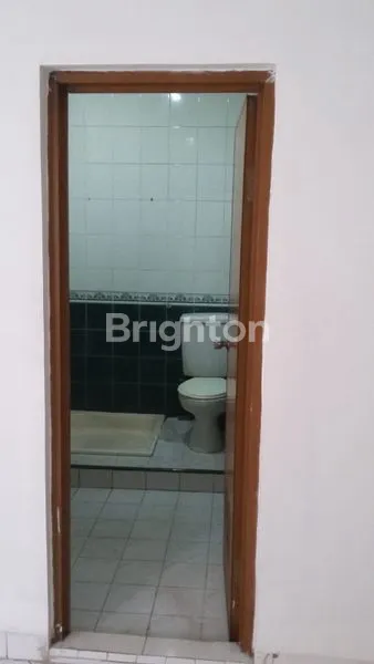 image RUMAH CANTIK LT 333M² DI CIPAYUNG, DEKAT TMII (6)