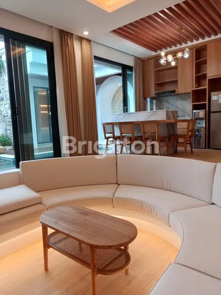 image VILLA MODERN ARCHITECTURAL TERBAIK DENGAN ONE GATE SYSTEM DAERAH MUNGGU DEKAT CANGGU (5)