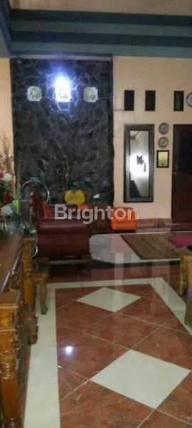 image RUMAH 2 ½ LANTAI KOMPLEK MENTENG INDAH MEDAN DENAI (4)