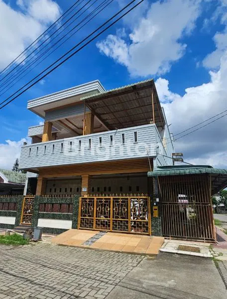 image RUMAH 2 ½ LANTAI KOMPLEK MENTENG INDAH MEDAN DENAI (1)