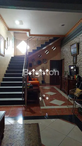 image RUMAH 2 ½ LANTAI KOMPLEK MENTENG INDAH MEDAN DENAI (7)