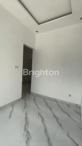 image RUMAH MINIMALIS DI TENGGILIS SURABAYA (6)