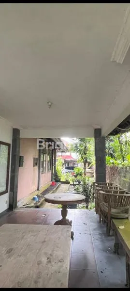 image TANAH LUAS 1.400M² DI CANGGU, BONUS RUMAH & DEKAT PANTAI (4)