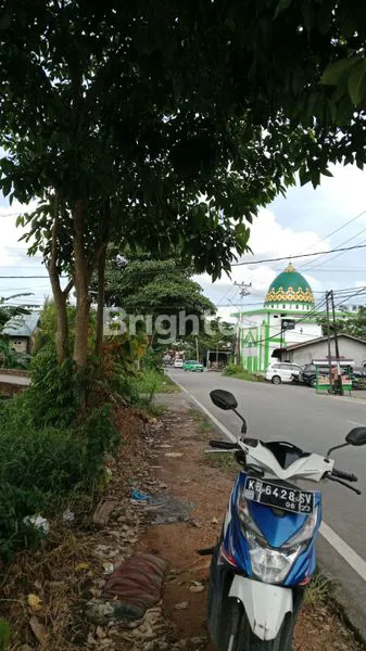 image RUKO STRATEGIS 2 LANTAI DI JALAN SEPAKAT, PONTIANAK (4)