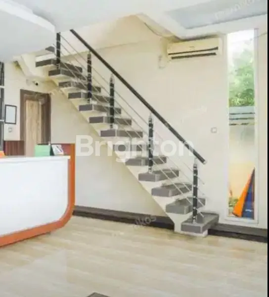 image RUMAH KOST  AKTIF DAN EKSKLUSIF 4 LANTAI LB 700M² DI GAYUNGAN DEKAT MASJID NASIONAL AL-AKBAR, KAMPUS UIN, UNIV PETRA, SIER RUNGKUT DAN MUDAH AKSES TOL WARU JUANDA (4)