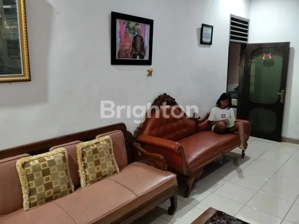 image RUMAH LUAS 560M² DI AURI SEPINGGAN, DEKAT BANDARA (3)