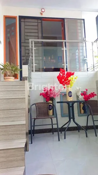 image RUMAH MEWAH 3 LANTAI DI TELUK GONG JAKARTA UTARA  (3)