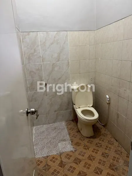 image DIJUAL RUKO AREA SELANGKAH KE PASAR BUNUL SELANGKAH KE SULFAT STRATEGIS DEKAT BANYAK PERUMAHAN AREA PADAT DI KECAMATAN BLIMBING KOTA MALANG (4)