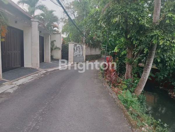 image DIJUAL CEPAT!! TANAH PREMIUM 40 ARE DI PETITENGET DEKAT HOTEL KAYUMAS RESORT SEMINYAK (3)