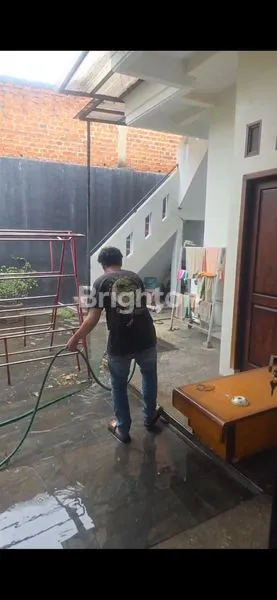 image RUMAH SEWA TERAWAT DENGAN RUANG KELUARGA BESAR DI PURI KENCANA LAMPUNG (5)