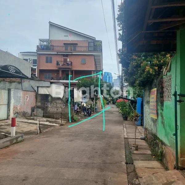 image RUMAH STRATEGIS DI MAMPANG, 15 MENIT KE SCBD & KUNINGAN (1)