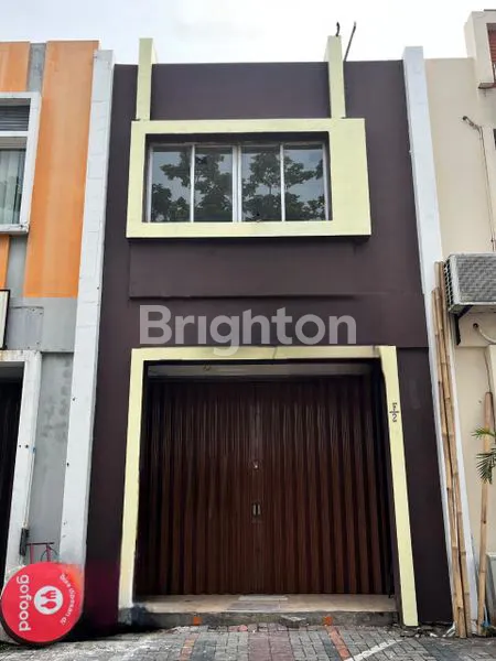 image RUKO 2 1/2 LANTAI STRATEGIS DI PASAR MODERN PARAMON (1)