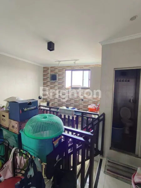 image RUKO 3 LANTAI BARU RENOVASI DI JALAN RAYA PEMOGAN (4)