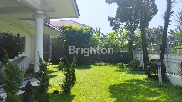 image RUMAH ASRI 2 LANTAI DI VILLA DUTA, LT 700M² (2)