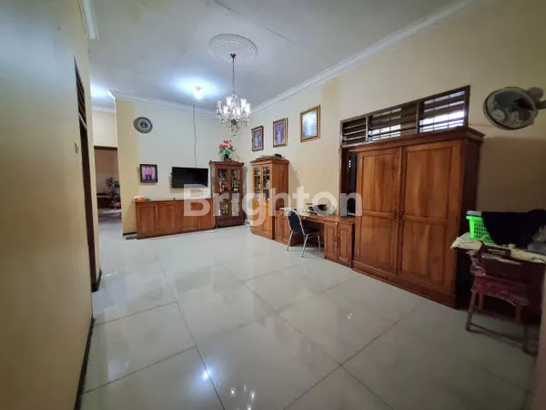 image RUMAH ASRI DENGAN SENTUHAN NATURAL — LOKASI FAVORIT JAGAKARSA ║ HIDUP PRAKTIS TANPA DRAMA BANJIR (3)