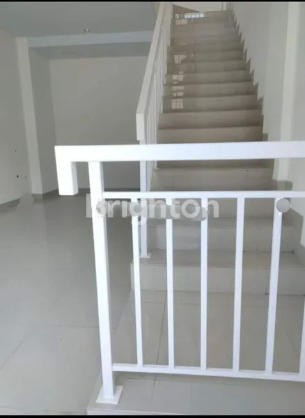 image RUKO BARU BSD, 2 LANTAI, HADAP SELATAN (2)