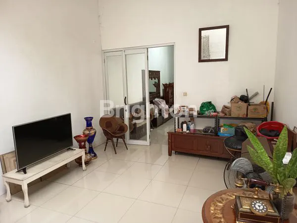 image RUMAH 2 LANTAI SHM DI PESANGGRAHAN, LT 133M² (3)