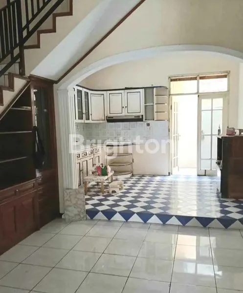 image RUMAH SEWA 2 LANTAI SIAP HUNI DI PONDOK BLIMBING INDAH (PBI) MALANG (5)