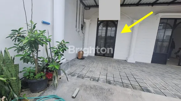 image RUKO EX BARBERSHOP DAN SALON MINIMALIS DAN STRATEGIS DI JATINGALEH (1)