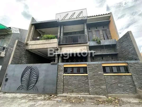 image RUMAH MEWAH 3 LANTAI, 4 KT DEKAT BANDARA BOYOLALI (1)