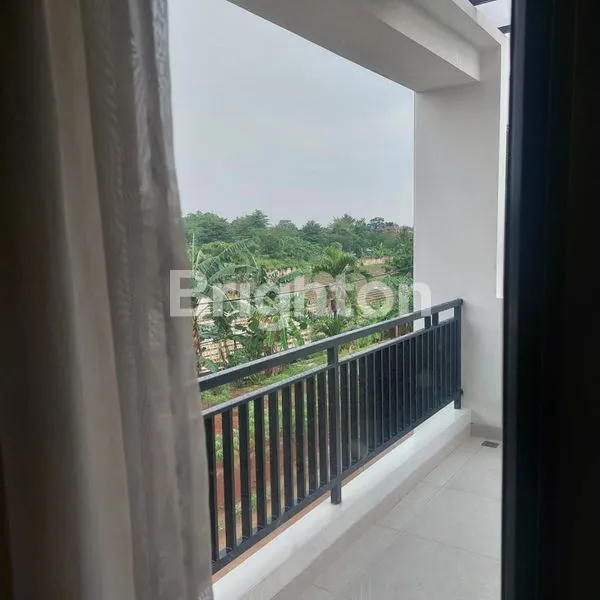 image RUMAH 2 LANTAI 4KT DI BUMI PUSPITEK ASRI (4)