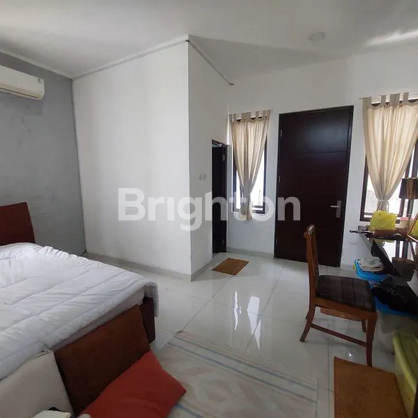 image RUMAH 2 LANTAI 4KT DI BUMI PUSPITEK ASRI (3)