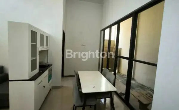 image DISEWAKAN RUMAH NYAMAN DI AREA PANAM LOKASI STRATEGIS, AMAN, DAN MUDAH DIAKSES. (4)