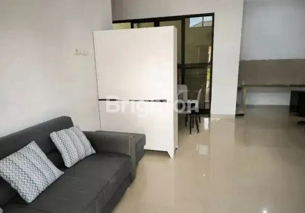 image DISEWAKAN RUMAH NYAMAN DI AREA PANAM LOKASI STRATEGIS, AMAN, DAN MUDAH DIAKSES. (5)