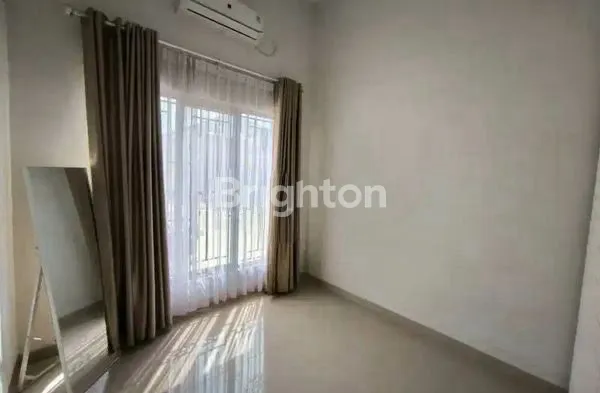 image DISEWAKAN RUMAH NYAMAN DI AREA PANAM LOKASI STRATEGIS, AMAN, DAN MUDAH DIAKSES. (6)