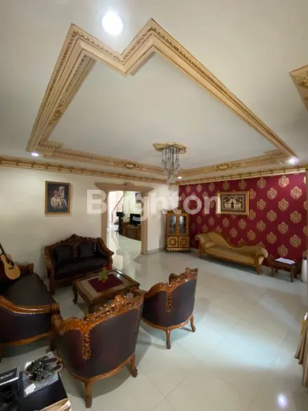 image RUMAH BESAR STRATEGIS PINGGIR JALAN RAYA TENGAH GEDONG – PASAR REBO, JAKARTA TIMUR (2)