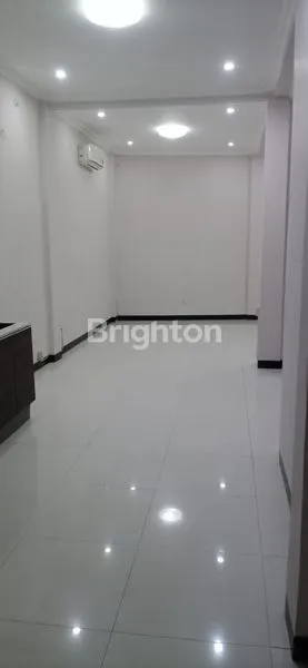 image RUMAH 2 LANTAI SIAP HUNI GRAND CIBUBUR COUNTRY (3)