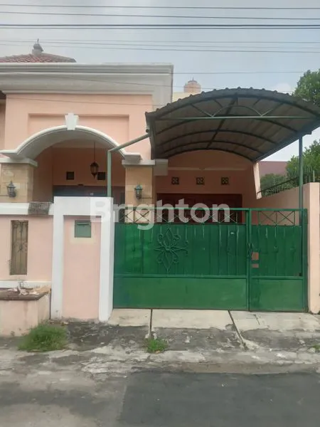 image RUMAH SEMIFURNISH DEKAT FAJAR INDAH, 100 METER DARI JALAN ADI SUCIPTO (5)