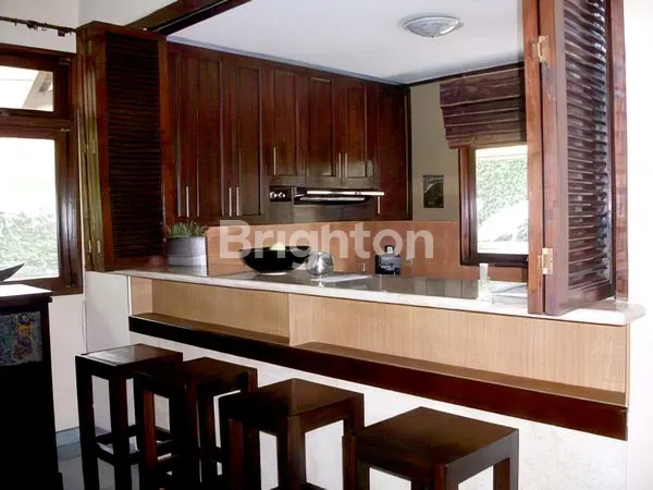 image RUMAH MEWAH LUAS NUANSA RESORT DI LINGKUNGAN PREMIUM & BERKELAS DI ANTASARI JAKARTA SELATAN (6)