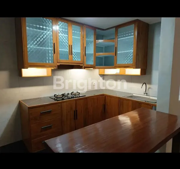 image RUMAH 2 LANTAI BARU RENOV, SIAP HUNI (6)