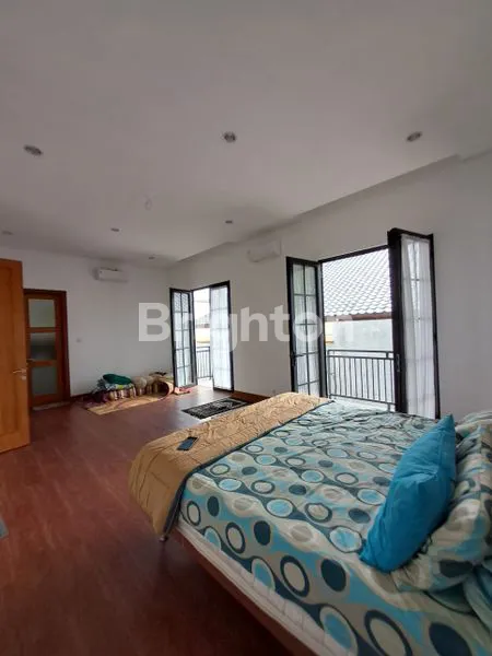 image RUMAH MEWAH DI BAWAH NJOP DAERAH ELITE SEMARANG ATAS (5)