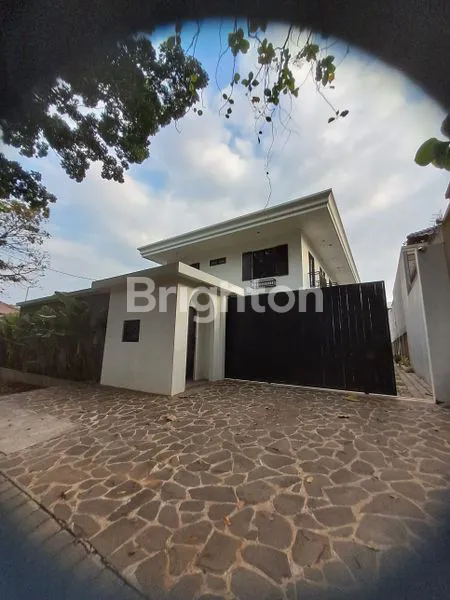 image RUMAH MEWAH DI BAWAH NJOP DAERAH ELITE SEMARANG ATAS (1)