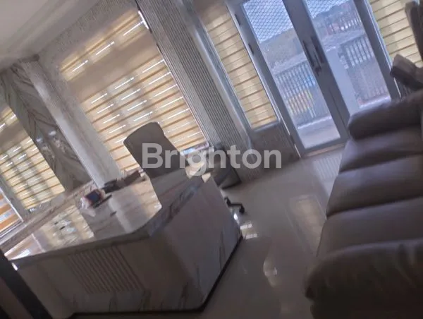 image RUKO 2 LANTAI LUAS DI BUKIT CINTA - BALIKPAPAN , SIAP HUNI & USAHA (4)