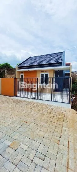 image RUMAH BARU MODERN HARGA MURAH DI SINGOSARI (1)