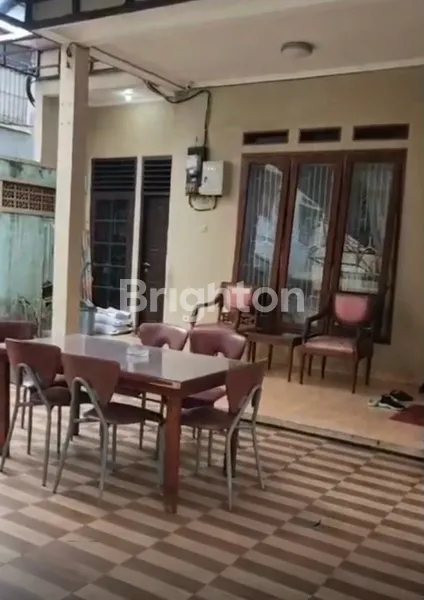 image RUMAH KRAMAT JATI – 2 UNIT 1 LOKASI (4)