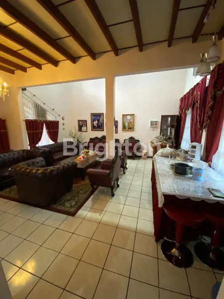 image RUMAH 2 LT+SEMI FURNISHED DIATAS TANAH YANG LUAS DI LINGKUNGAN SEJUK DI KATUMIRI CIHANJUANG BANDUNG BARAT  (1)