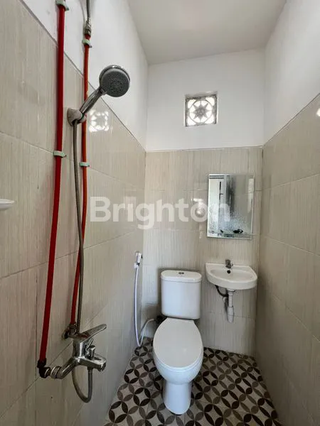 image DISEWAKAN RUMAH MINIMALIS 2 LANTAI  RENON  DENPASAR (5)