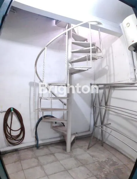 image RUMAH NYAMAN JELAMBAR (5)