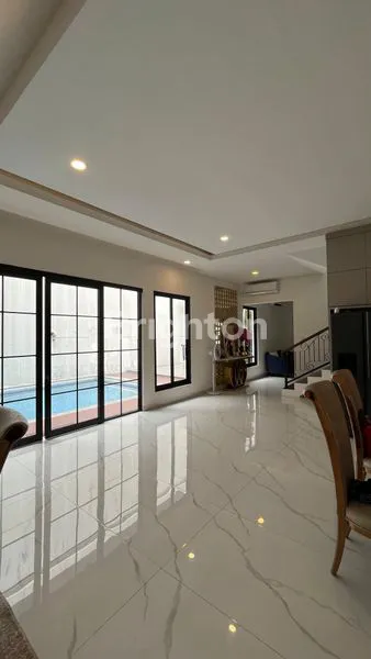 image JUAL /SEWA NEGO SAMPAI DEAL RUMAH MEWAH & BARU,FULLY FURNISHED DI CASABLANCA SENTUL CITY BOGOR (6)